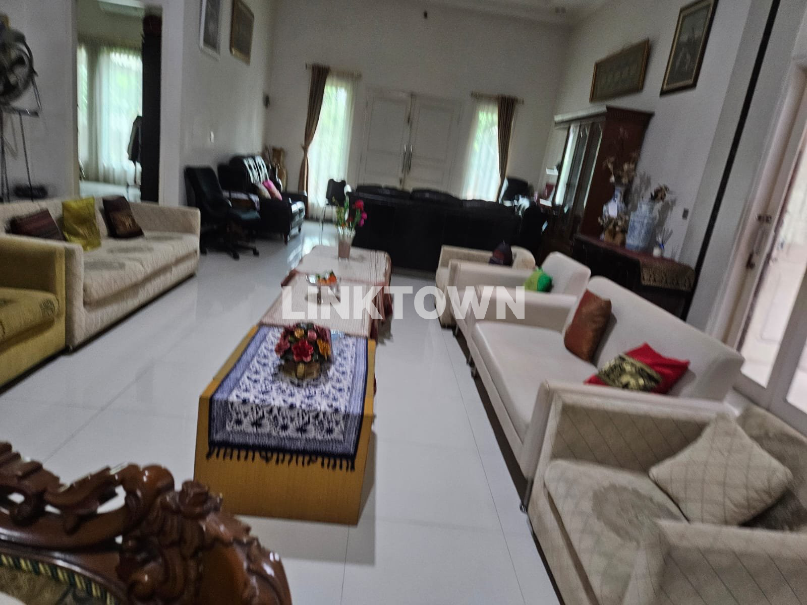 Dijual Rumah Luas Akses Strategis Di Jariwaringin Asri