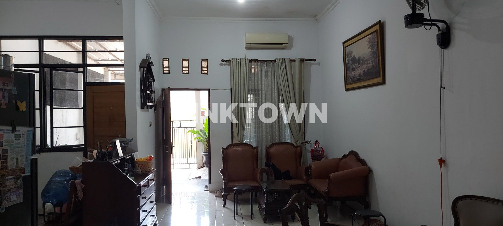 DIJUAL CEPAT RUMAH 2,5 LANTAI FULL FURNISHED JATIBENING
