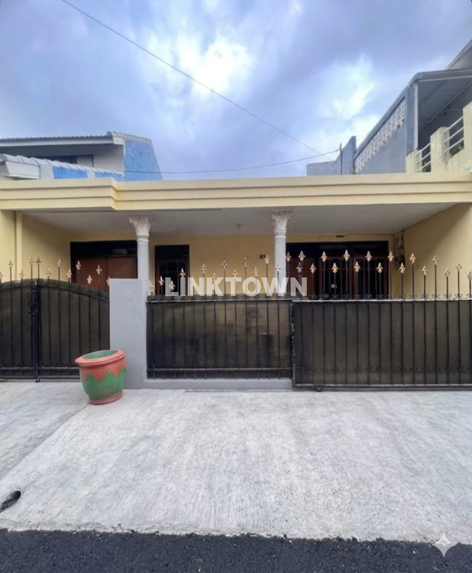 Disewakan Murah Rumah 1,5 Lantai di Danau Sentani Dalam Malang