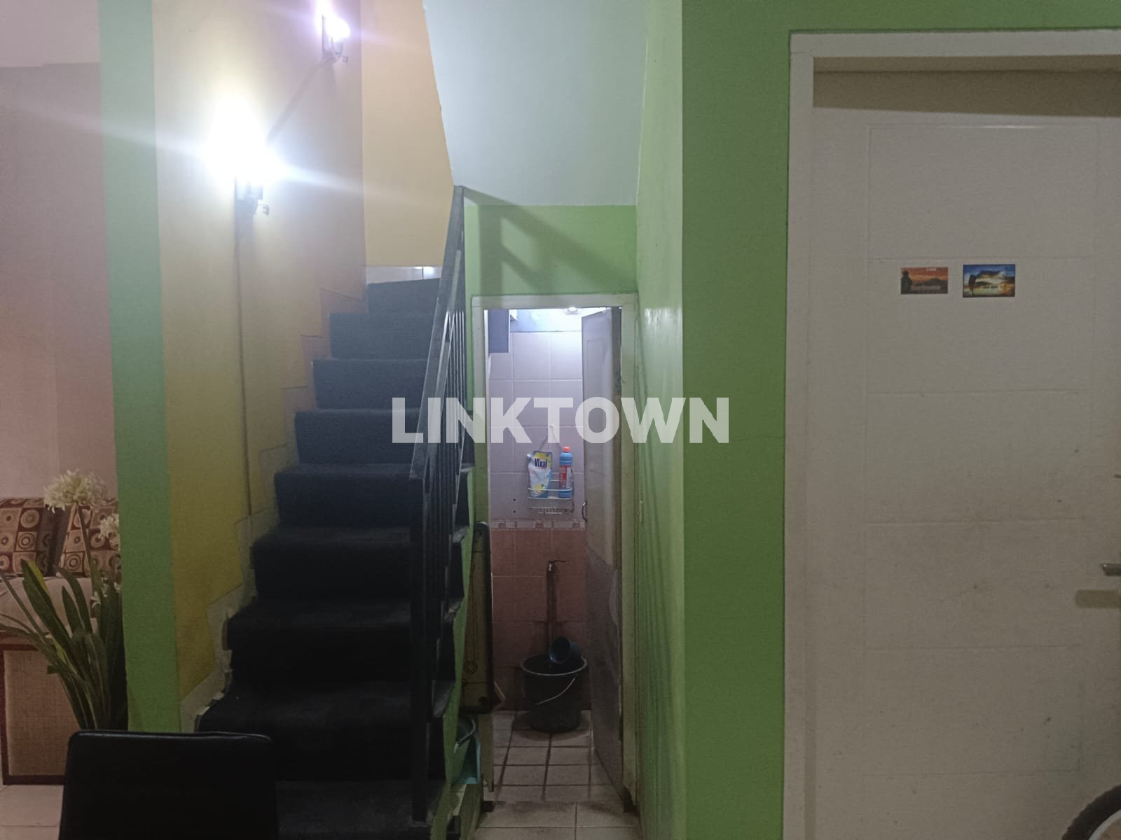 Dijual Rumah 2 Lantai di Duta Bintaro