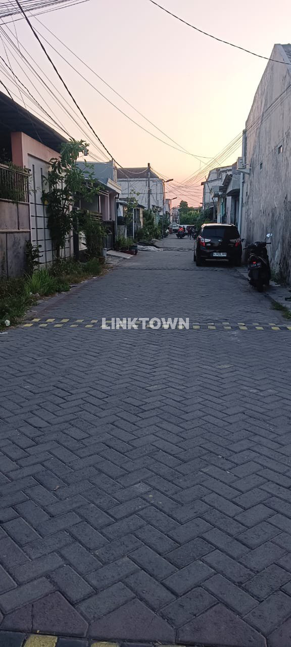Dijual Cepat Gudang Cocok untuk Usaha Bengkel di Medokan Ayu Surabaya