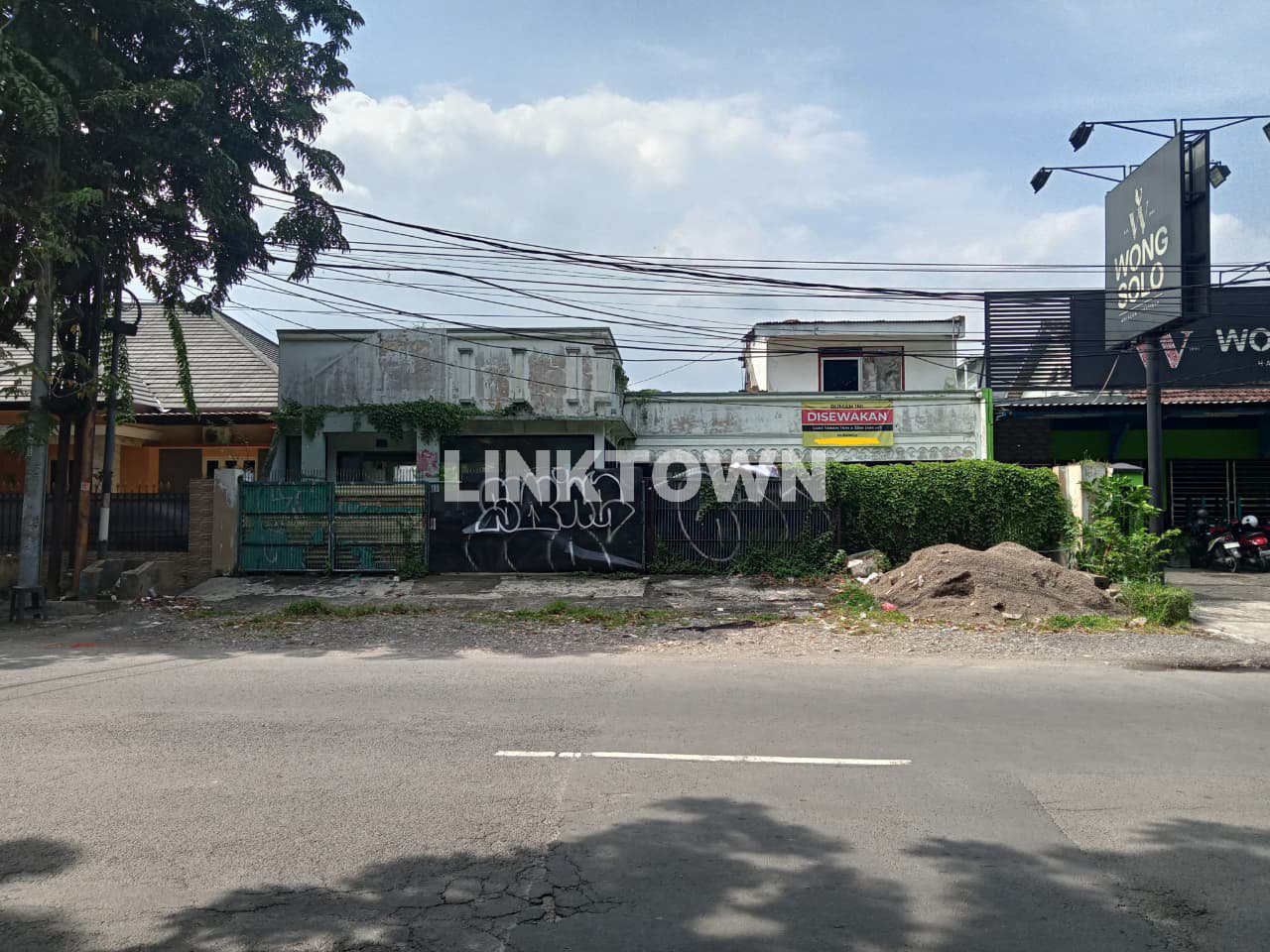 Disewakan Tanah Lokasi Strategis di Rungkut Madya Surabaya Disewakan Tanah Lokasi Strategis di Rungkut Madya Surabaya