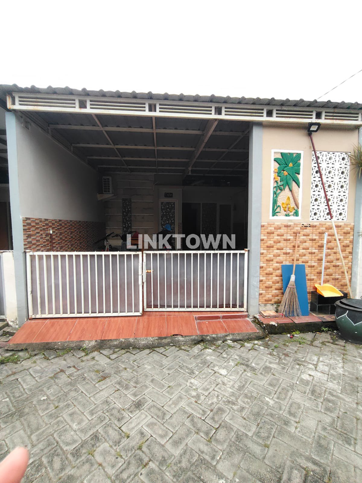 Dijual Cepat Oper Kredit Rumah di Perumahan De Naila Dijual Cepat Oper Kredit Rumah di Perumahan De Naila