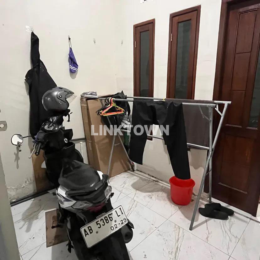 Paling Murah Rumah 2 Lantai Nego di Lebak Arum Dekat Kenjeran