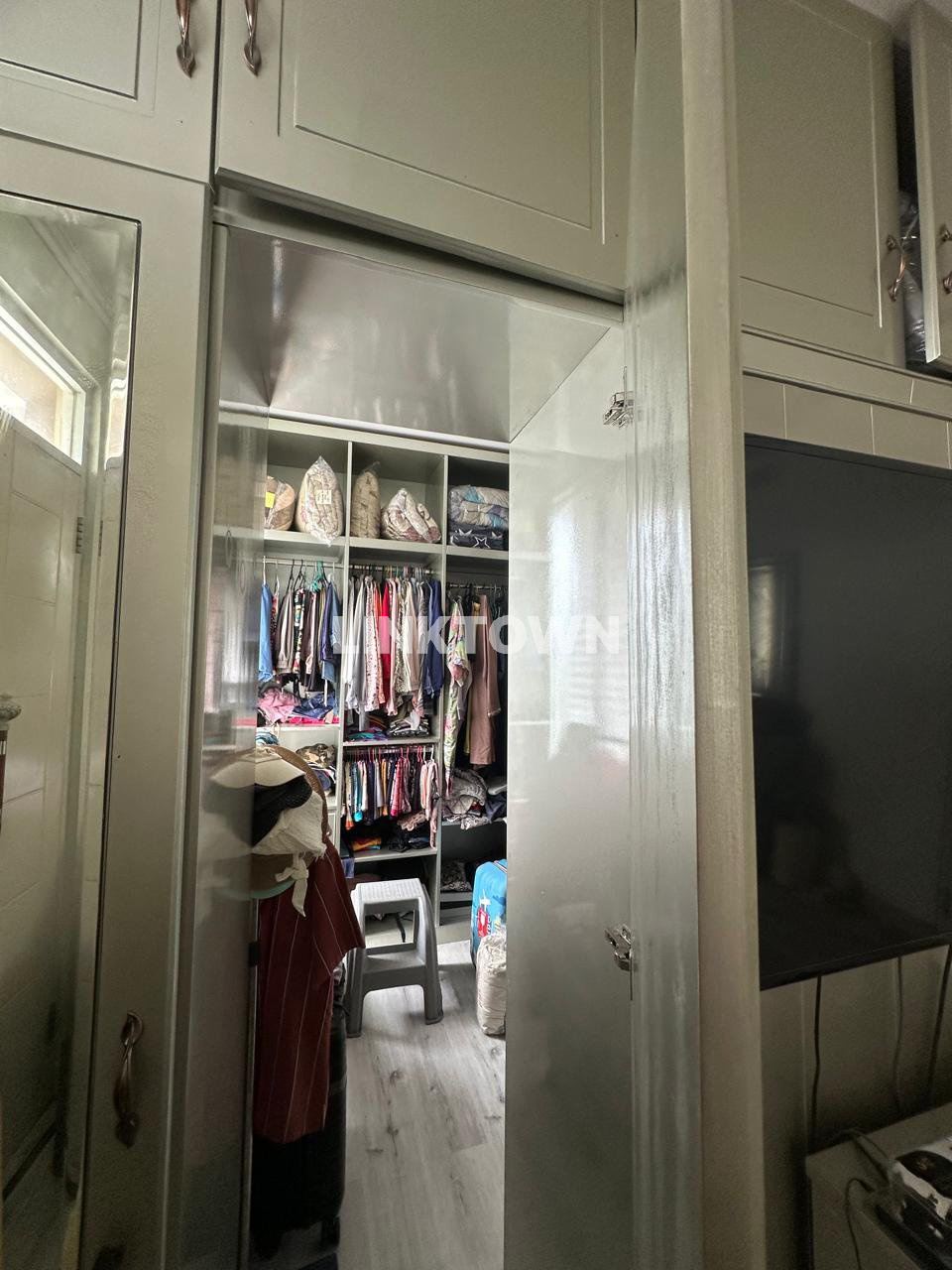 Dijual Rumah 2½ Lantai Mewah Minimalis Dan Siap Huni Di Djava Residence