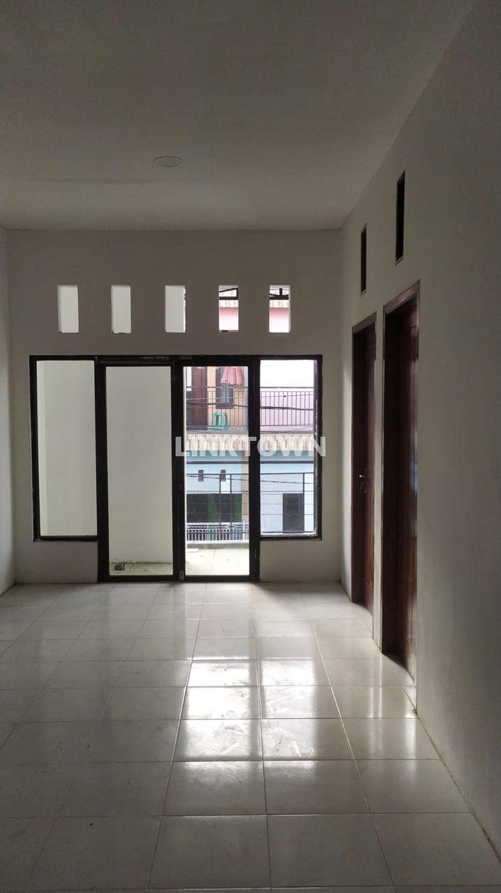 Termurah Rumah 2 Lantai Nego di Kawasan Medayu Utara Dekat Akses ke Merr