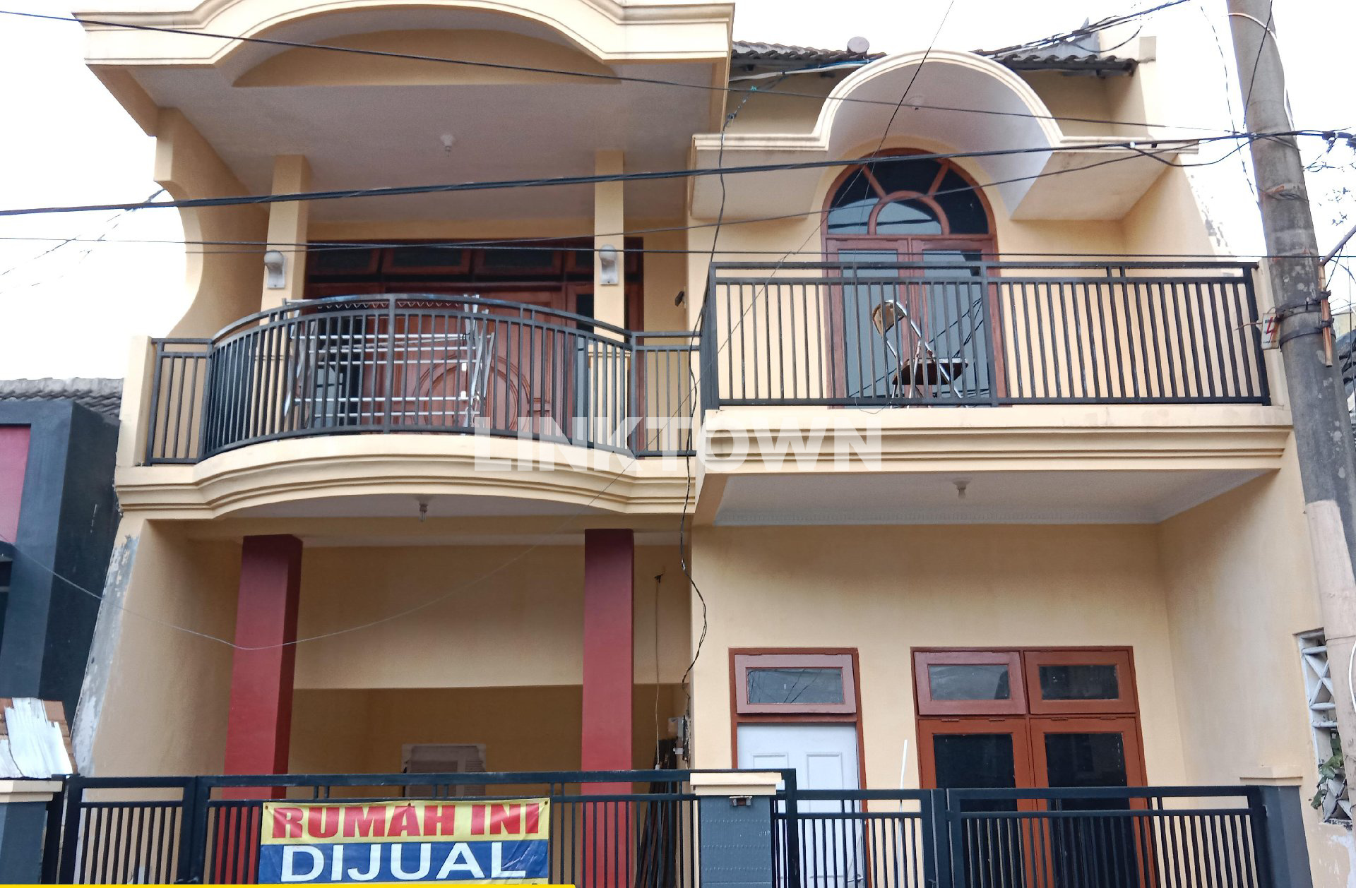 Dijual Rumah Cocok untuk Tempat Tinggal atau Kos di Pabean Asri Estat Dekat Akses ke Juanda Dijual Rumah Cocok untuk Tempat Tinggal atau Kos di Pabean Asri Estat Dekat Akses ke Juanda