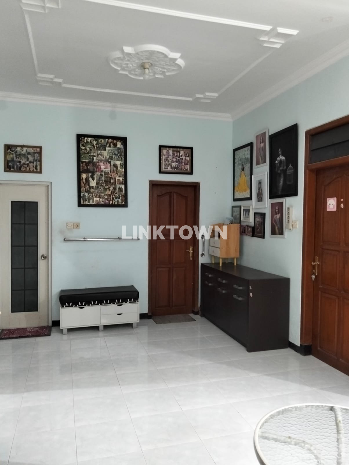 Paling Murah Rumah Posisi Hook di Kawasan Wisma Permai Surabaya Dekat Pakuwon City