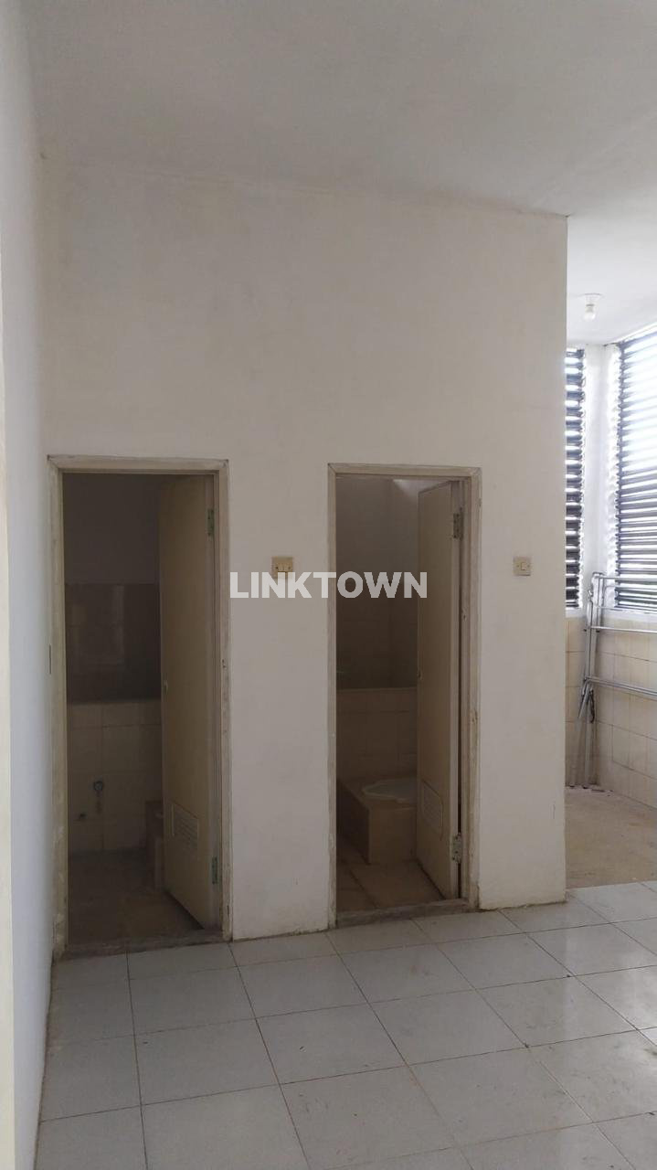 Sangat Murah Rumah 2 Lantai Nego di Medokan Ayu Surabaya Timur