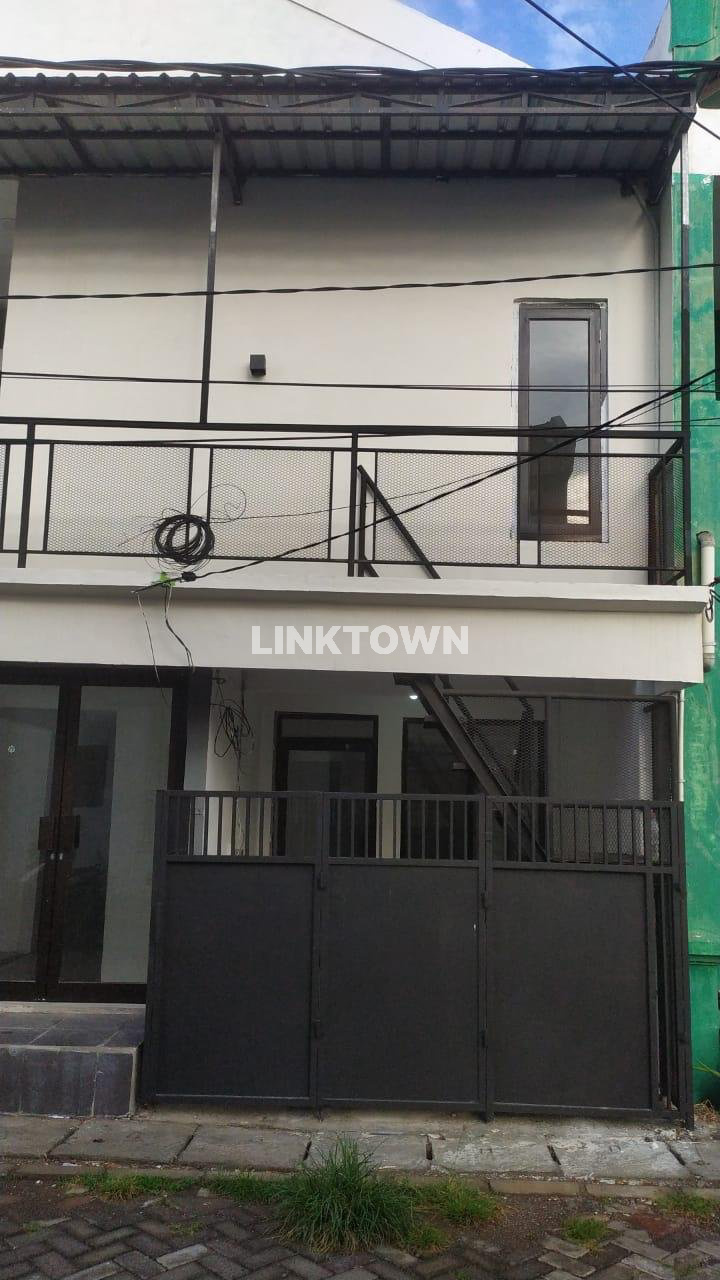 Sangat Murah Rumah 2 Lantai Nego di Medokan Ayu Surabaya Timur