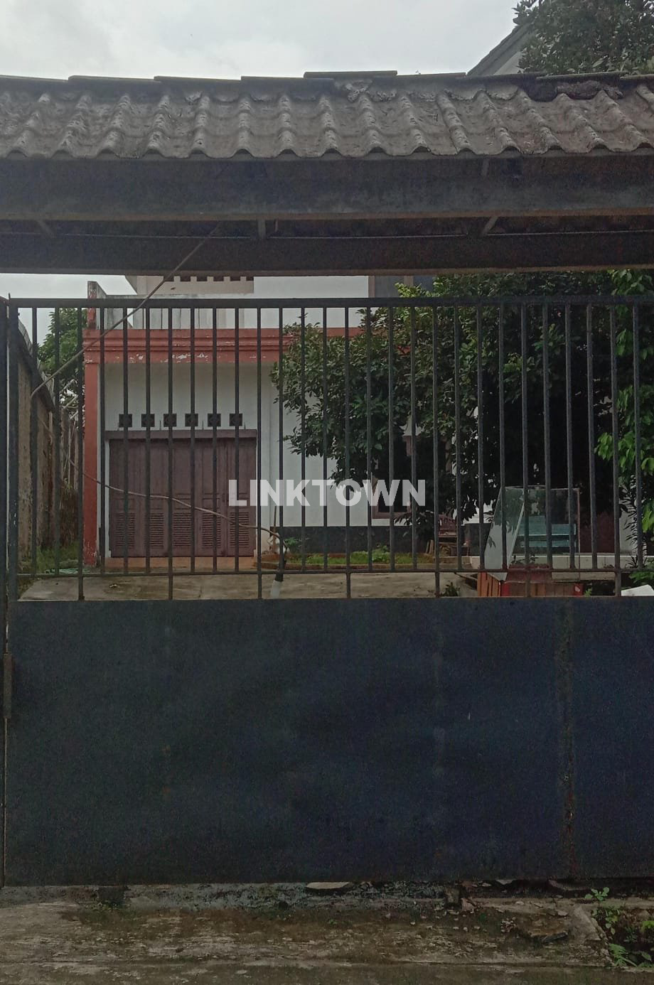 Dijual Rumah Tanah Luas 2 Lantai di Tangerang