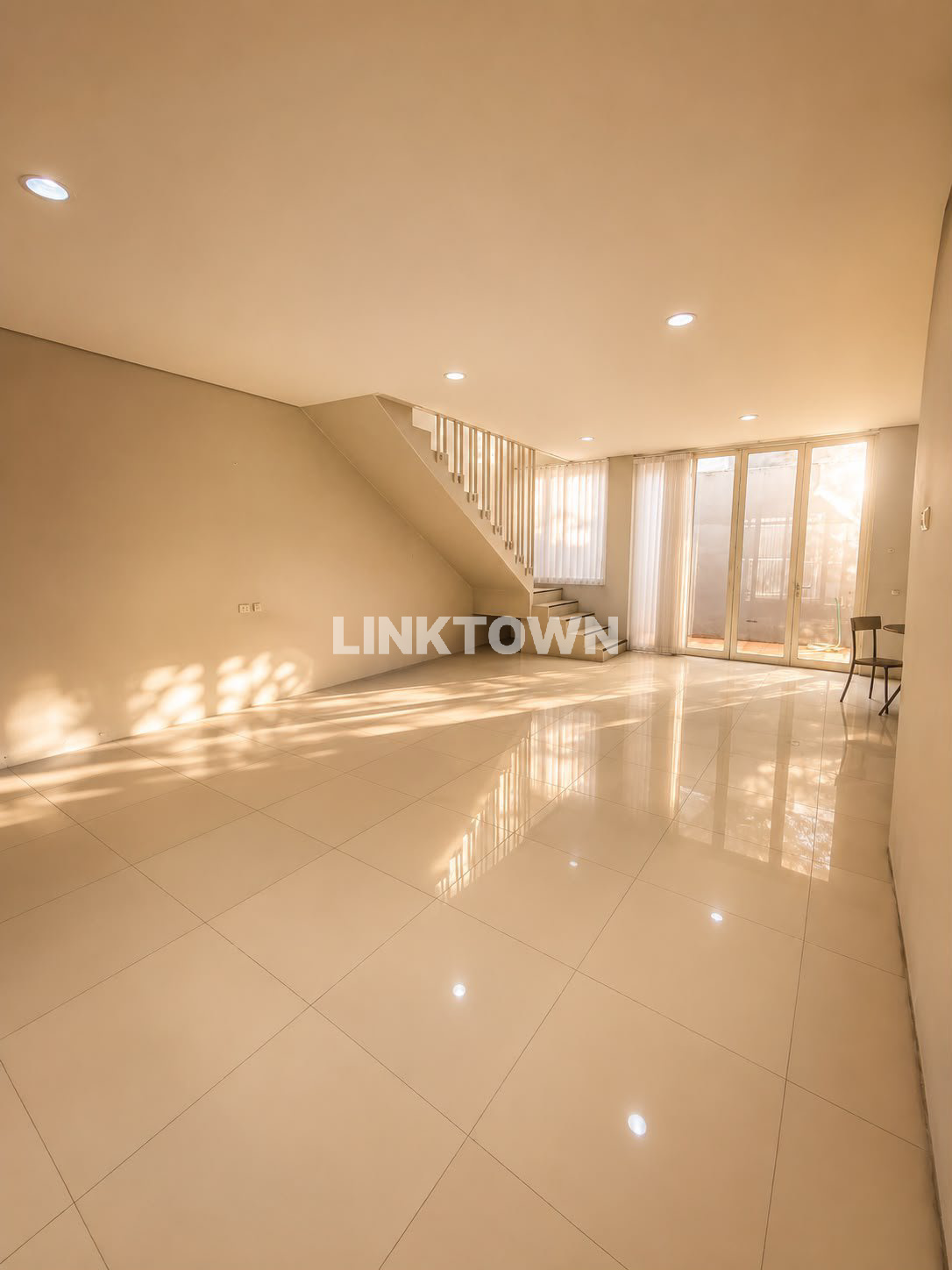 Sewa Rumah Langka Citraland Taman Puspa Raya Dekat Gwalk dan Pakuwon Mall