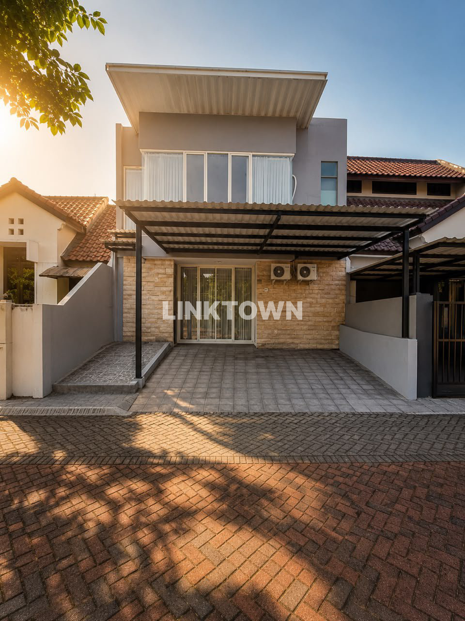 Sewa Rumah Langka Citraland Taman Puspa Raya Dekat Gwalk dan Pakuwon Mall Sewa Rumah Langka Citraland Taman Puspa Raya Dekat Gwalk dan Pakuwon Mall