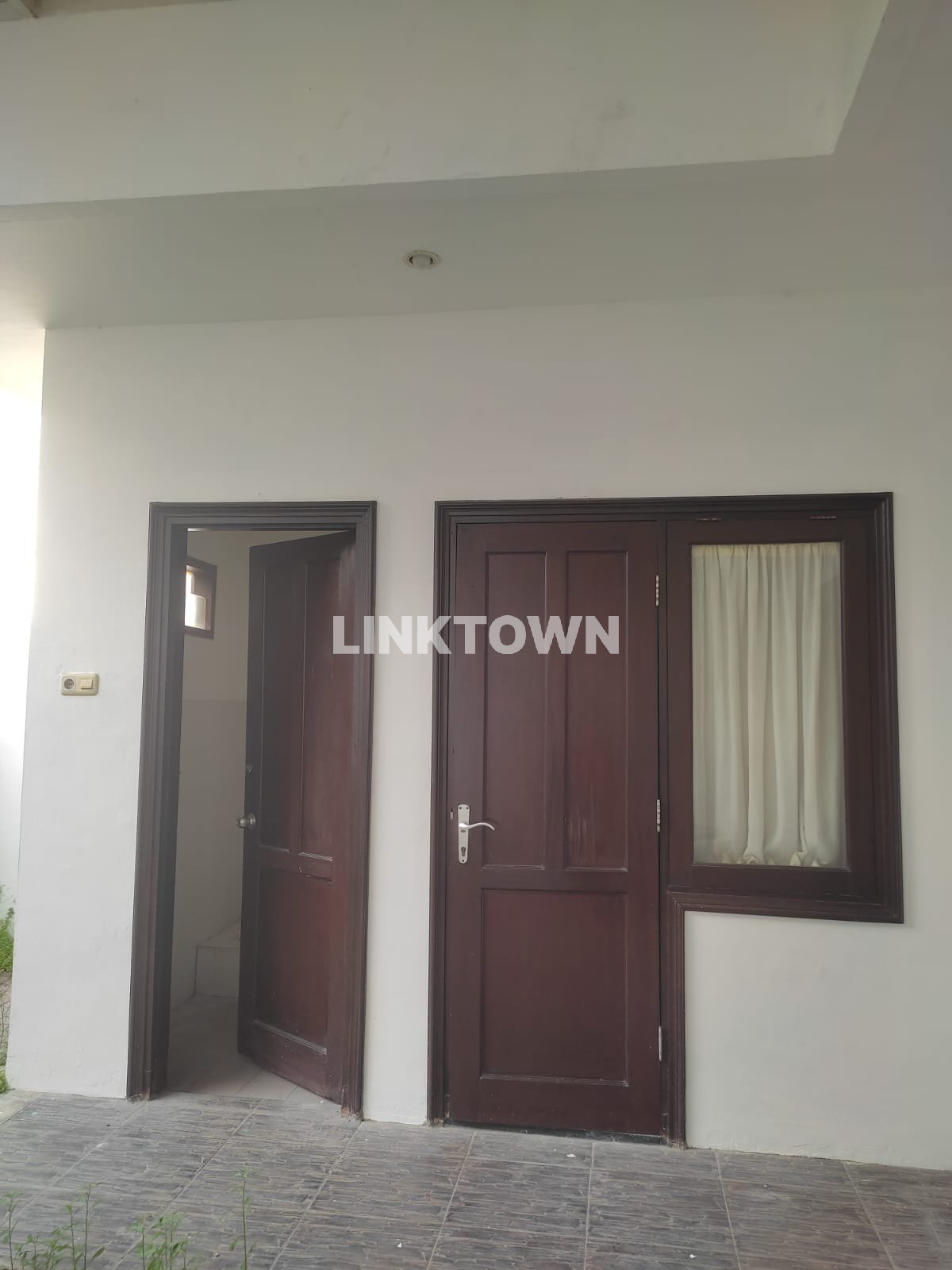 Disewakan Rumah Semifurnished Siap Huni di Fullerton Citraland