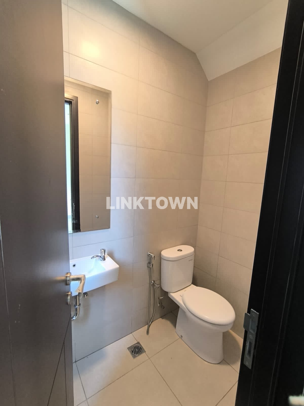 DIJUAL Rumah Cluster Regia Summarecon Crown Gading Cepat