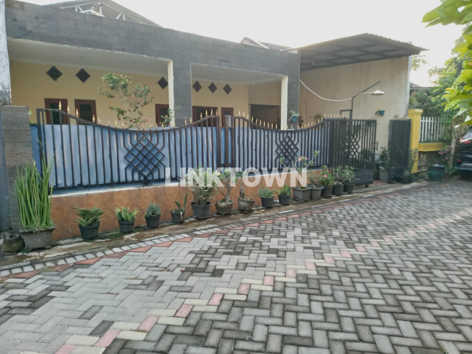 Dijual Rumah 2 Lantai Siap Huni di Perum Pondok Manggala Dijual Rumah 2 Lantai Siap Huni di Perum Pondok Manggala