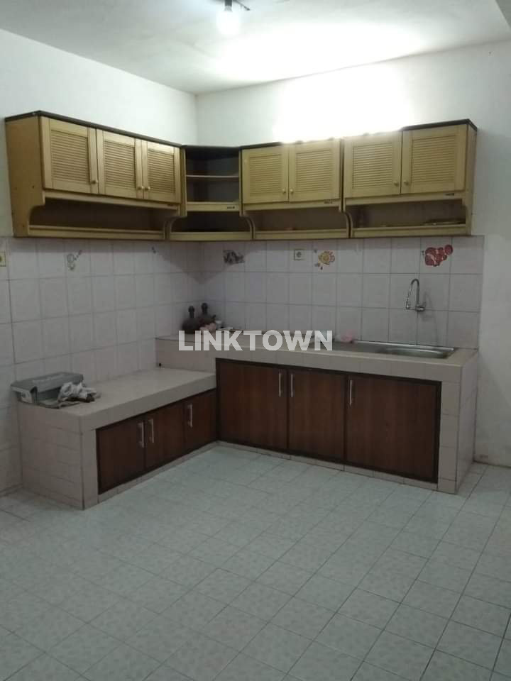 Termurah Nego Rumah 2 Lantai di Perum Mangliawan Dekat Situs Balingawan