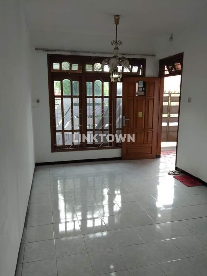 Termurah Nego Rumah 2 Lantai di Perum Mangliawan Dekat Situs Balingawan Termurah Nego Rumah 2 Lantai di Perum Mangliawan Dekat Situs Balingawan