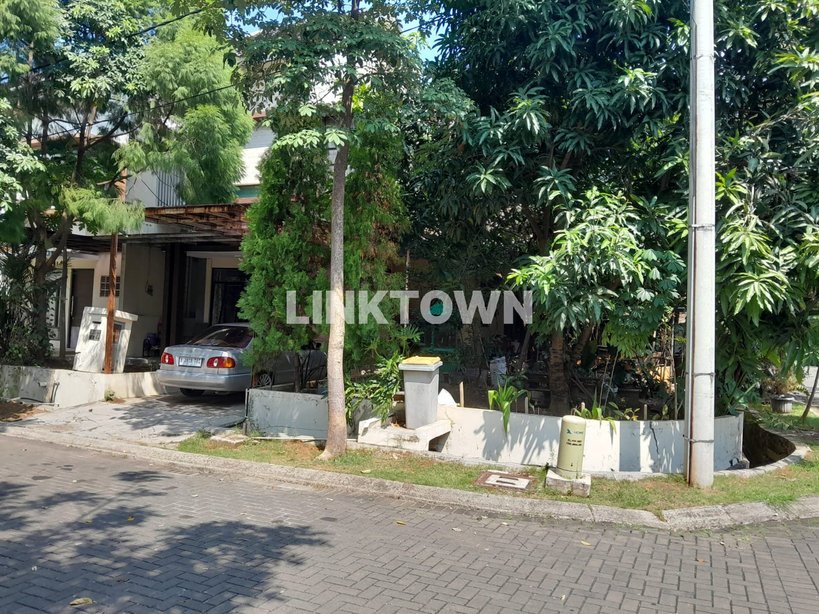 Dijual Rumah Hook 2 Lantai Siap Huni Luas 273m² dekat dengan Summarecon Dijual Rumah Hook 2 Lantai Siap Huni Luas 273m² dekat dengan Summarecon