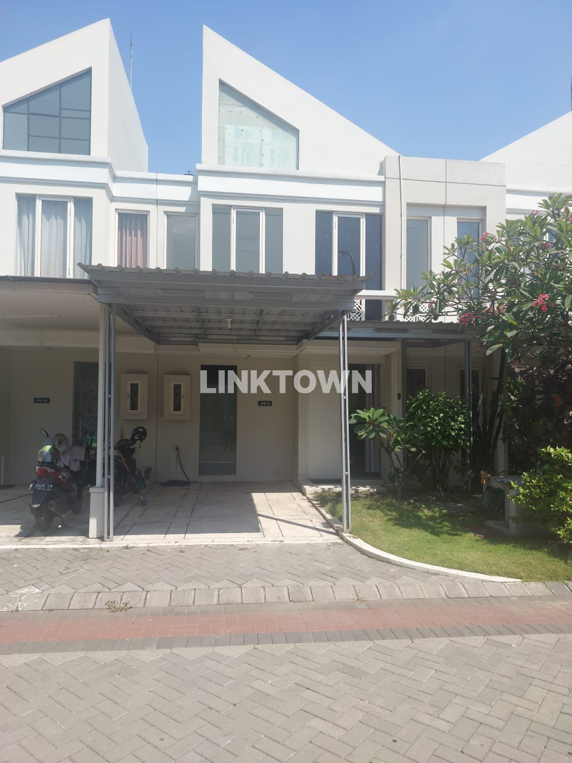 Disewakan Paling Murah Rumah di Kawasan Surabaya Barat Grand Pakuwon Adelaide Disewakan Paling Murah Rumah di Kawasan Surabaya Barat Grand Pakuwon Adelaide