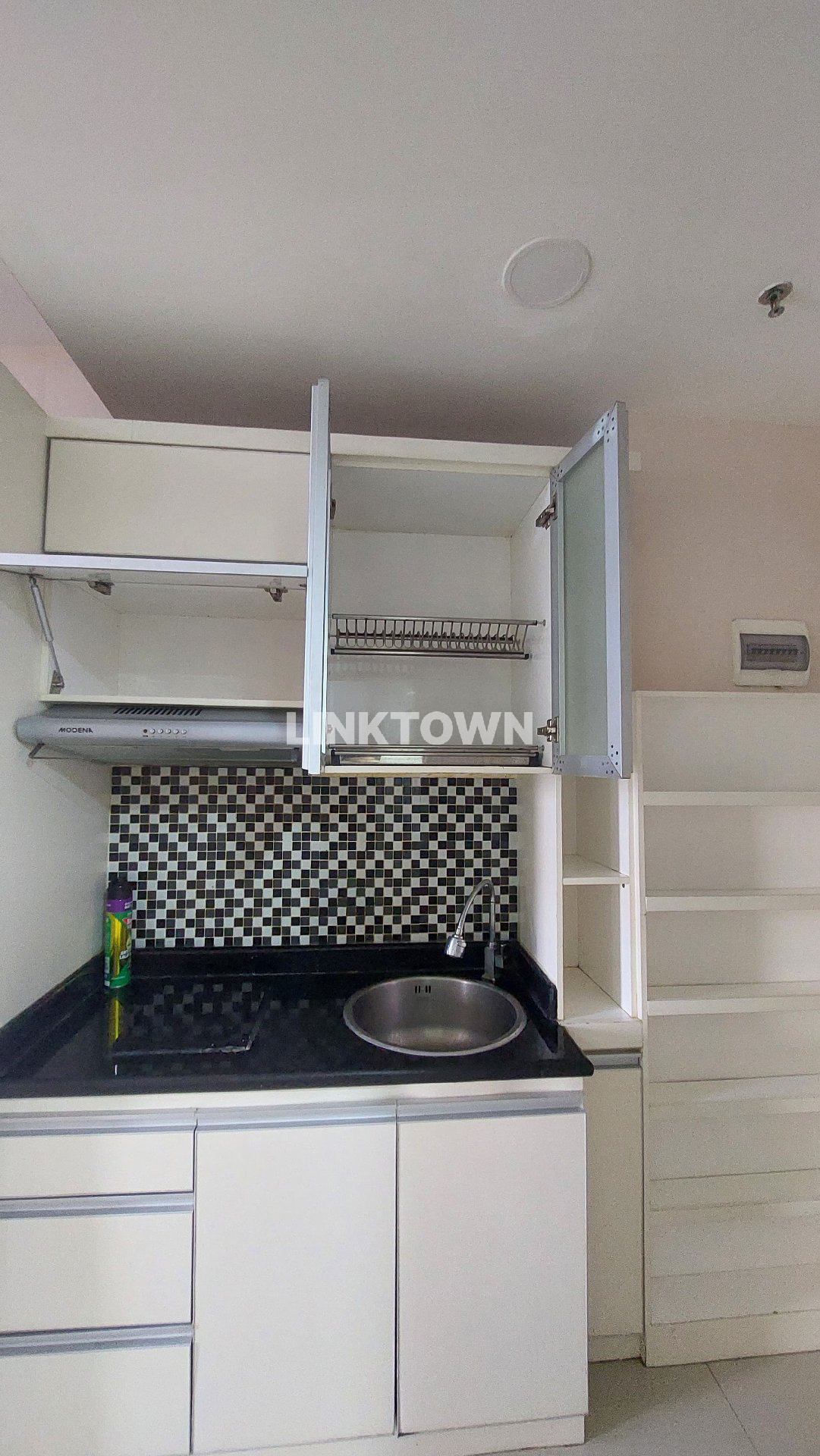 Fully Furnished Siap Huni Apartemen Typr Studio di Orchard Surabaya Barat