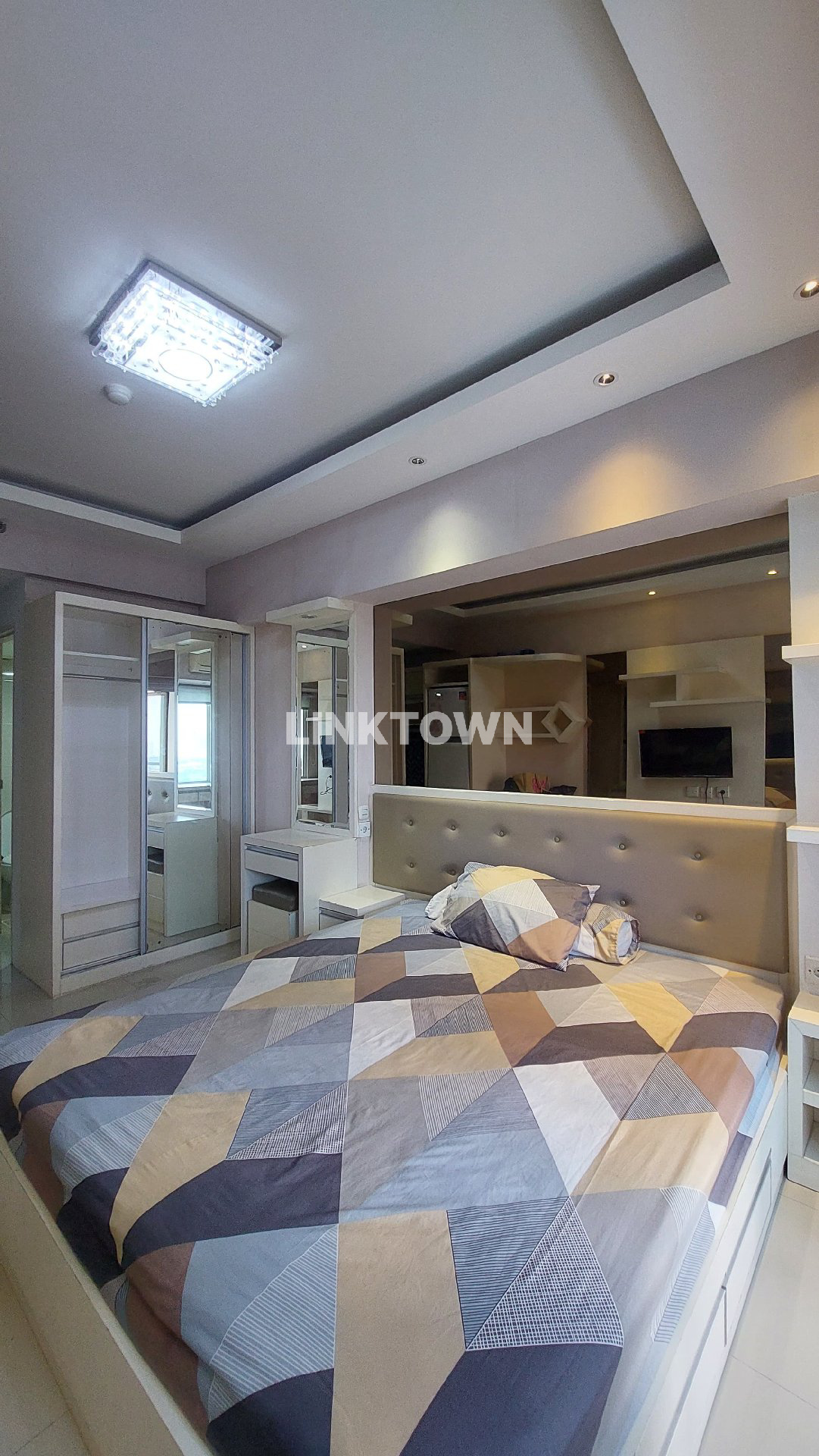 Fully Furnished Siap Huni Apartemen Typr Studio di Orchard Surabaya Barat
