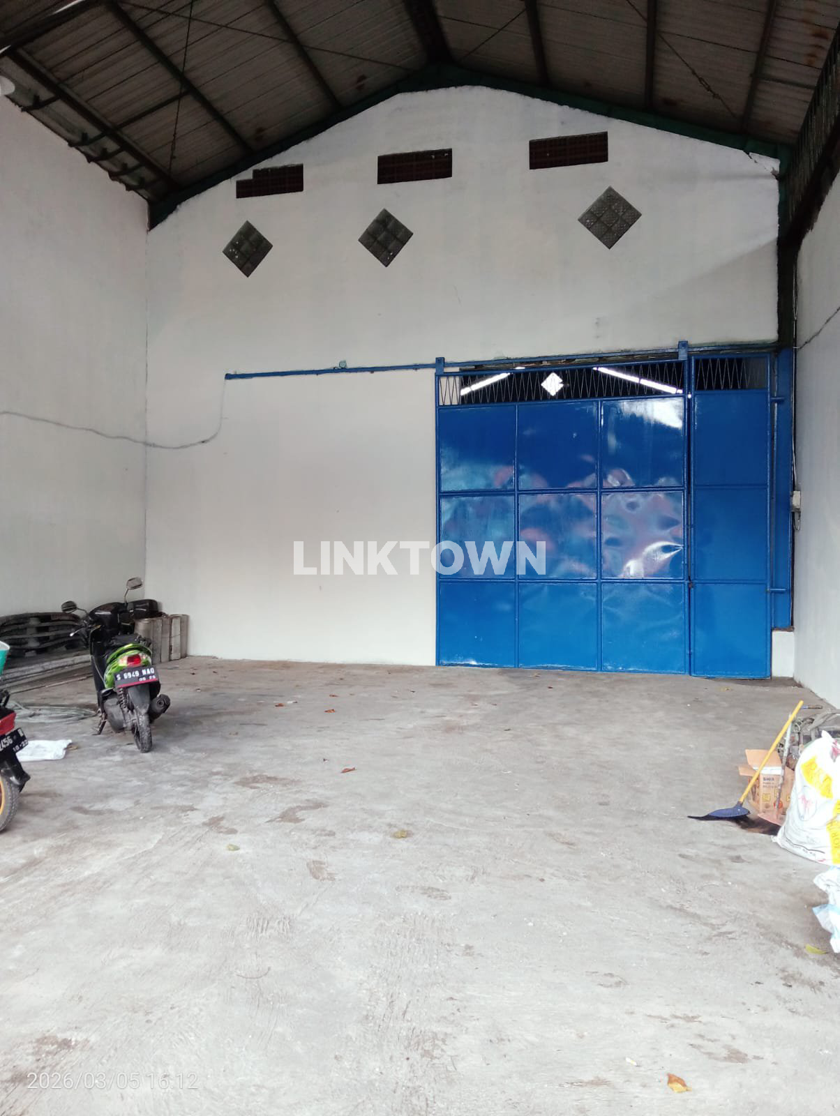 Disewakan Gudang 2 Jejer di Gatot Subroto Sidoarjo