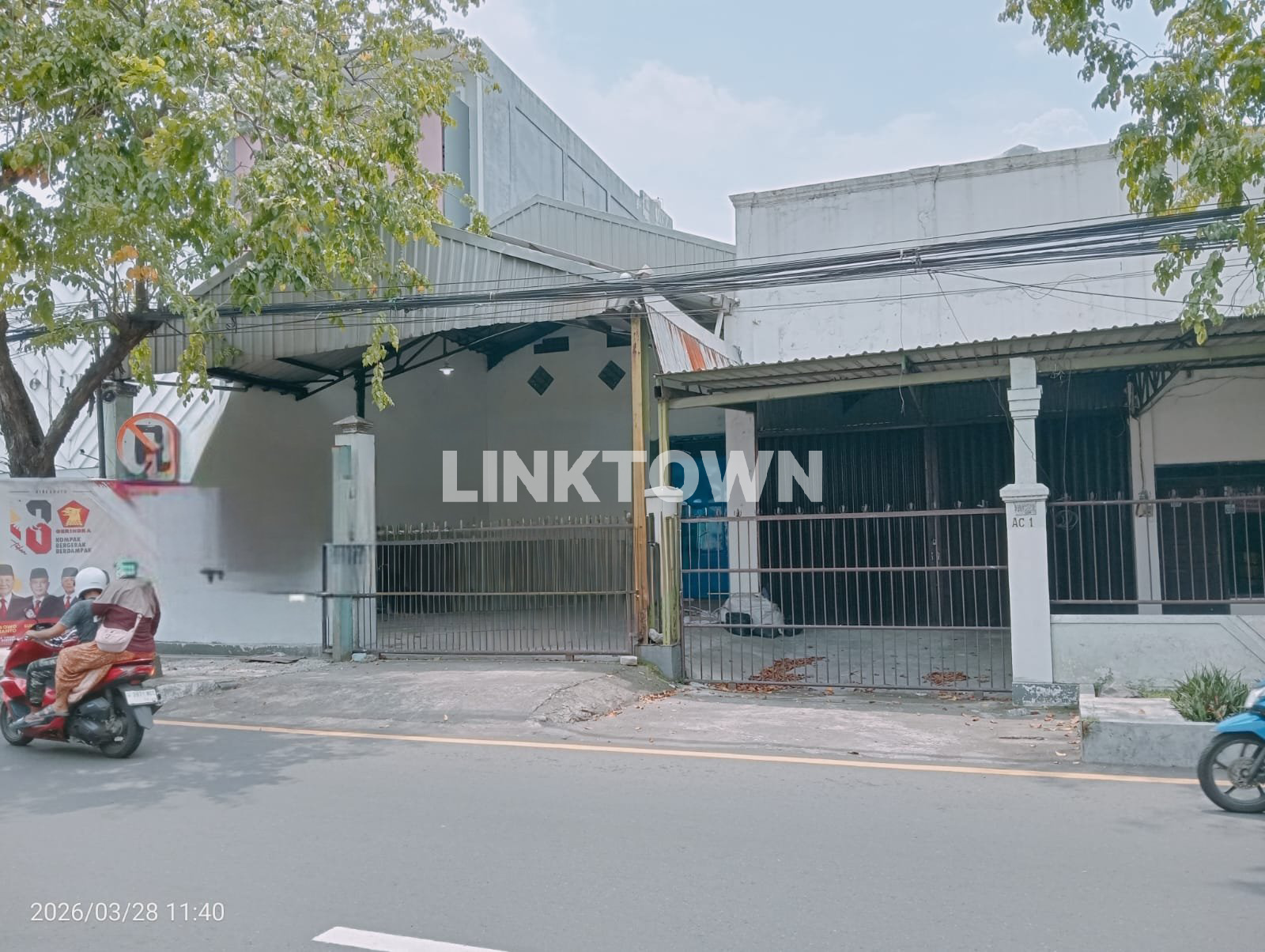 Disewakan Gudang 2 Jejer di Gatot Subroto Sidoarjo Disewakan Gudang 2 Jejer di Gatot Subroto Sidoarjo