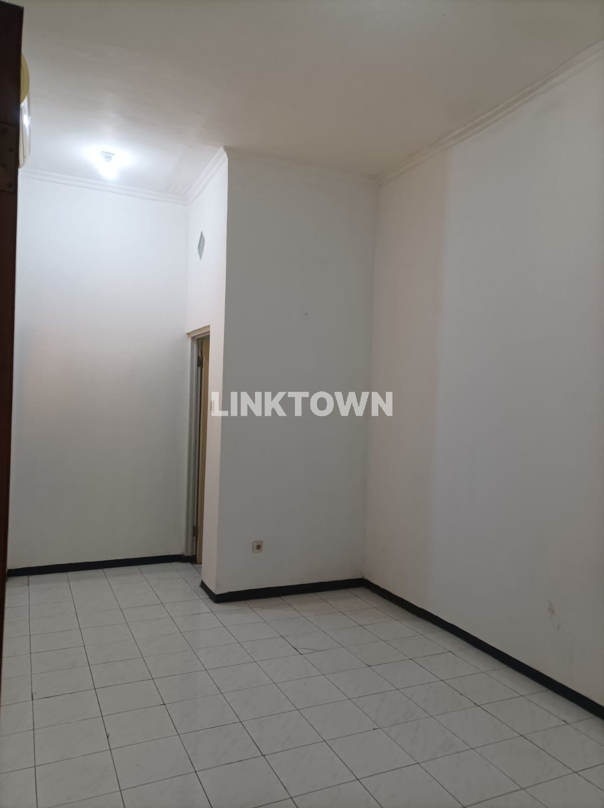 Hunian Termurah Nego di Kawasan Pondok Wiyung Indah Surabaya Barat