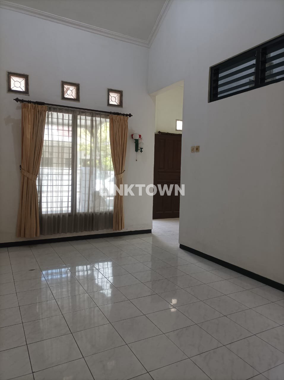 Hunian Termurah Nego di Kawasan Pondok Wiyung Indah Surabaya Barat Hunian Termurah Nego di Kawasan Pondok Wiyung Indah Surabaya Barat