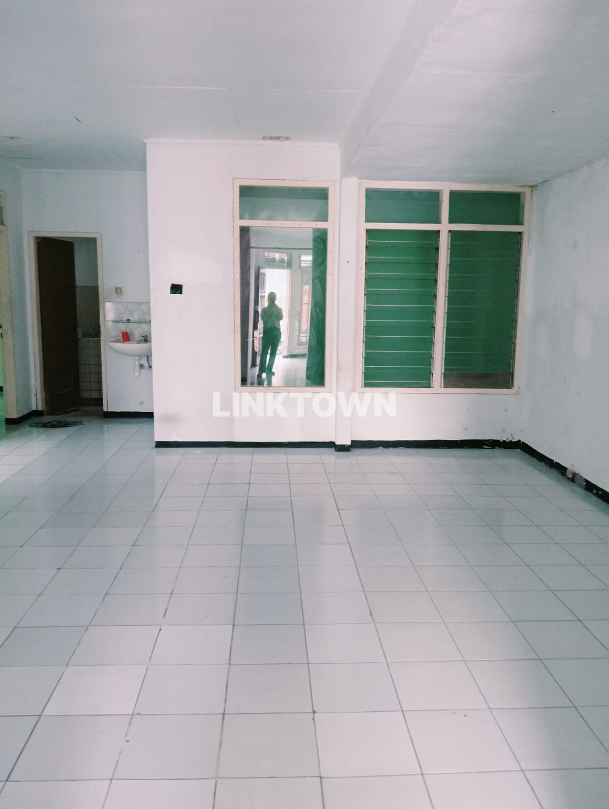 Sangat Murah Nego Tipis Rumah di Nginden Semolowaru Dekat Akses ke Rs Premier