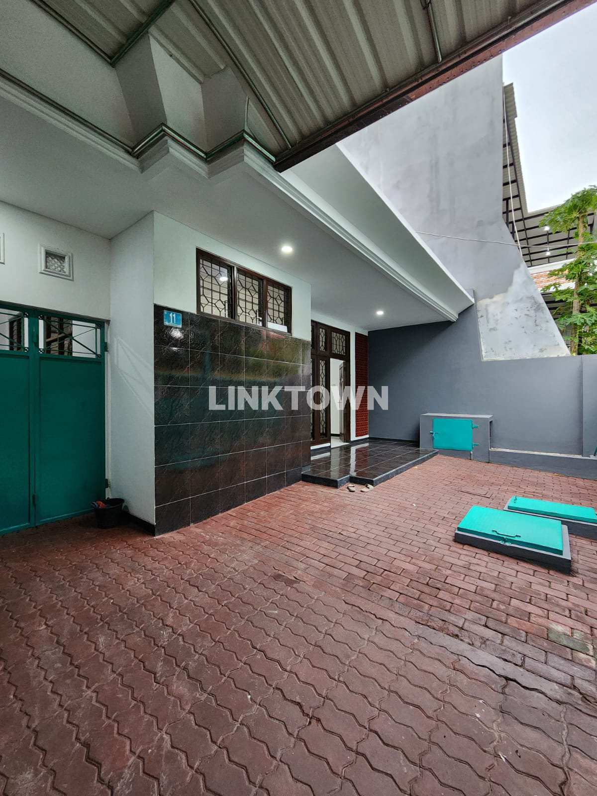 Disewakan Rumah 3 Lantai di Simolangit Dekat Kupang Indah Surabaya Barat Disewakan Rumah 3 Lantai di Simolangit Dekat Kupang Indah Surabaya Barat