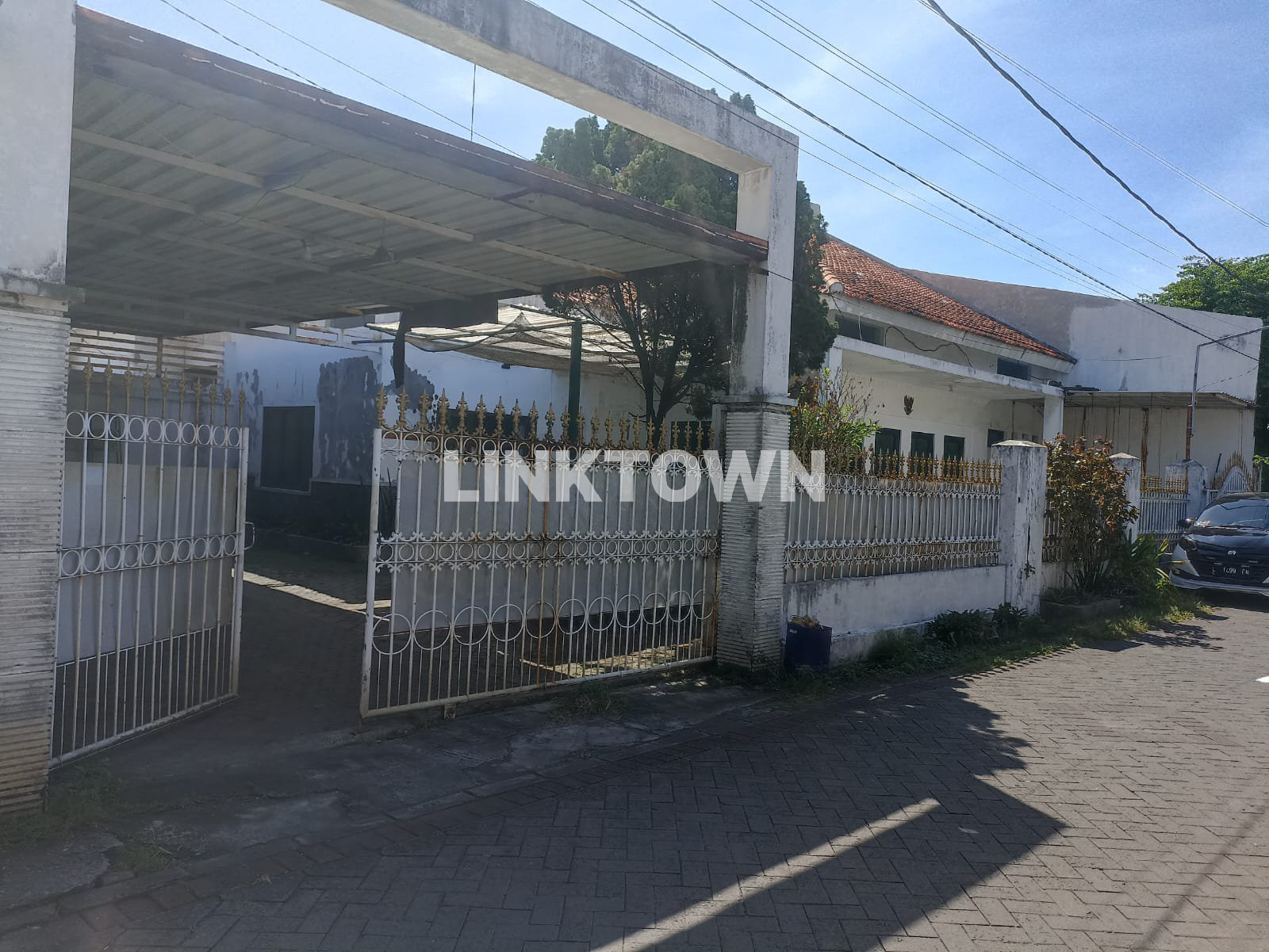 Dijual Rumah Cocok untuk Kost di Dukuh Kupang Surabaya Barat Dijual Rumah Cocok untuk Kost di Dukuh Kupang Surabaya Barat