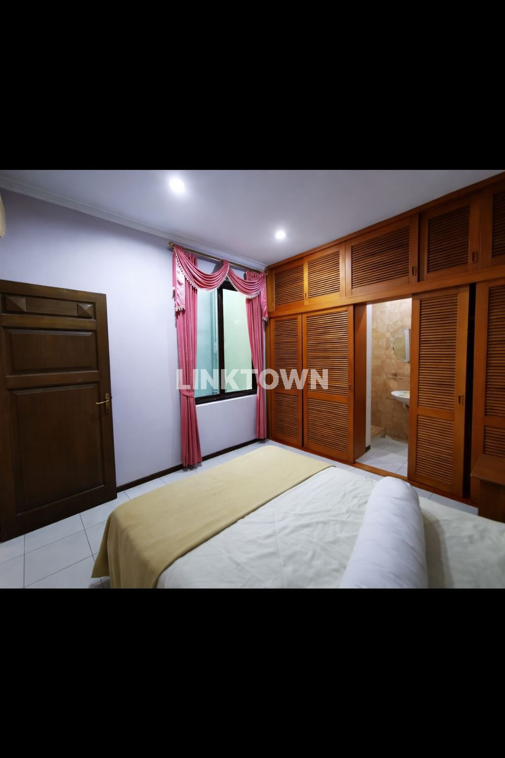 Rumah Full Furnished Rumah Istana Permata Juanda Sidoarjo