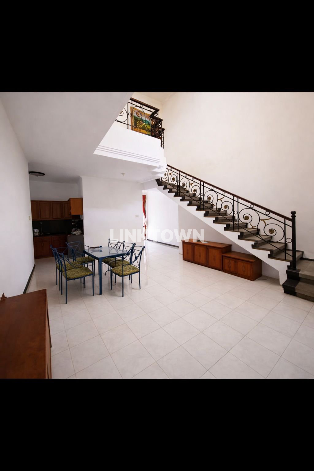 Rumah Full Furnished Rumah Istana Permata Juanda Sidoarjo