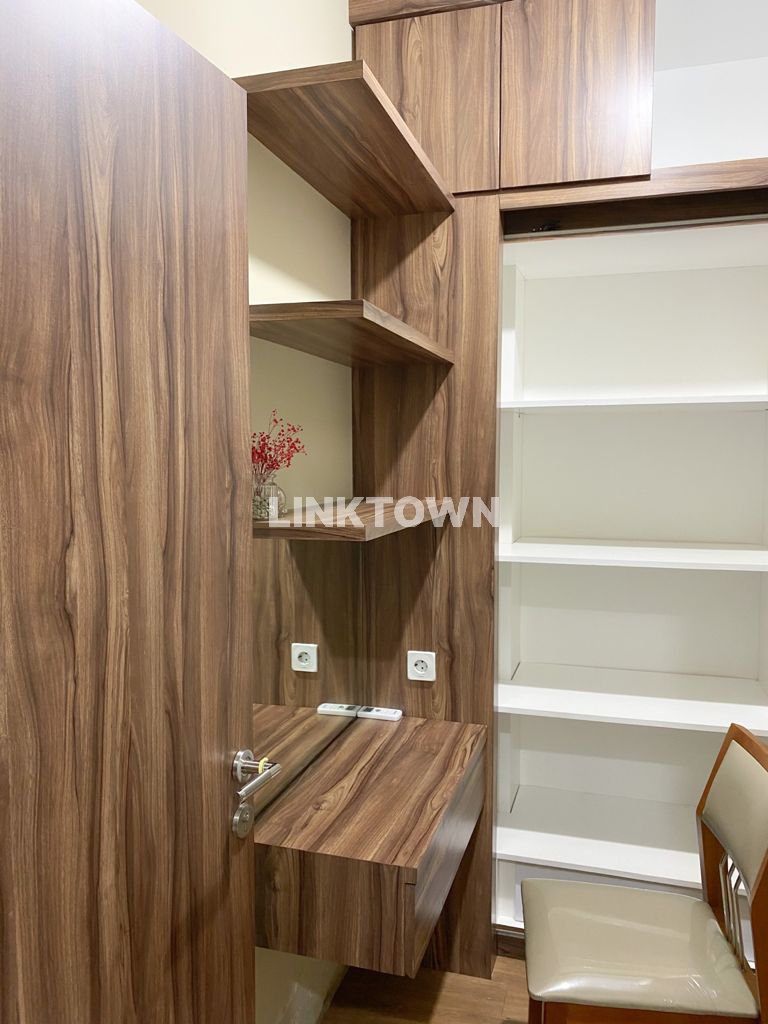 Disewakan Furnished Apartemen Kawasan Surabaya Barat Puncak Cbd