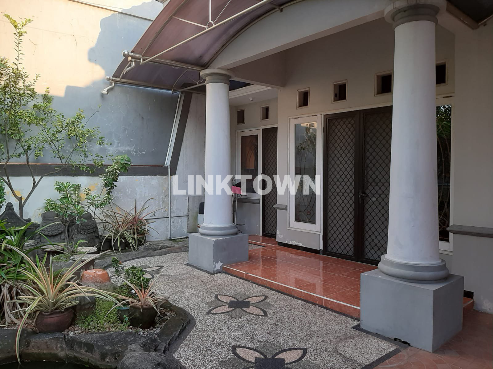For Rent Full Furnish Rumah Strategis di Griya Kencana Asri For Rent Full Furnish Rumah Strategis di Griya Kencana Asri