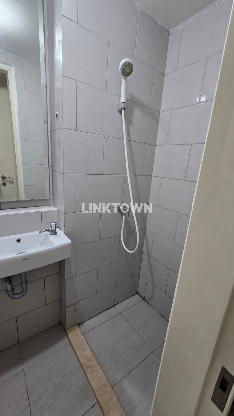 Disewakan Termurah di Apartemen Amor Surabaya Timur