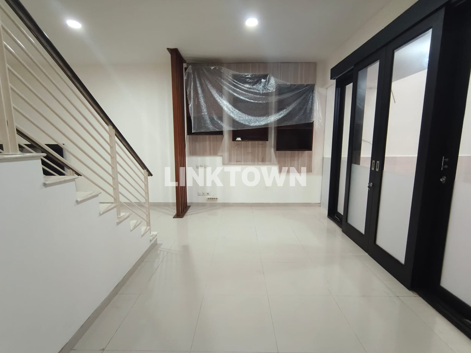 Jual Cepat Hunian Modern di Pantai Mentari Surabaya Dekat Tempat Wisata