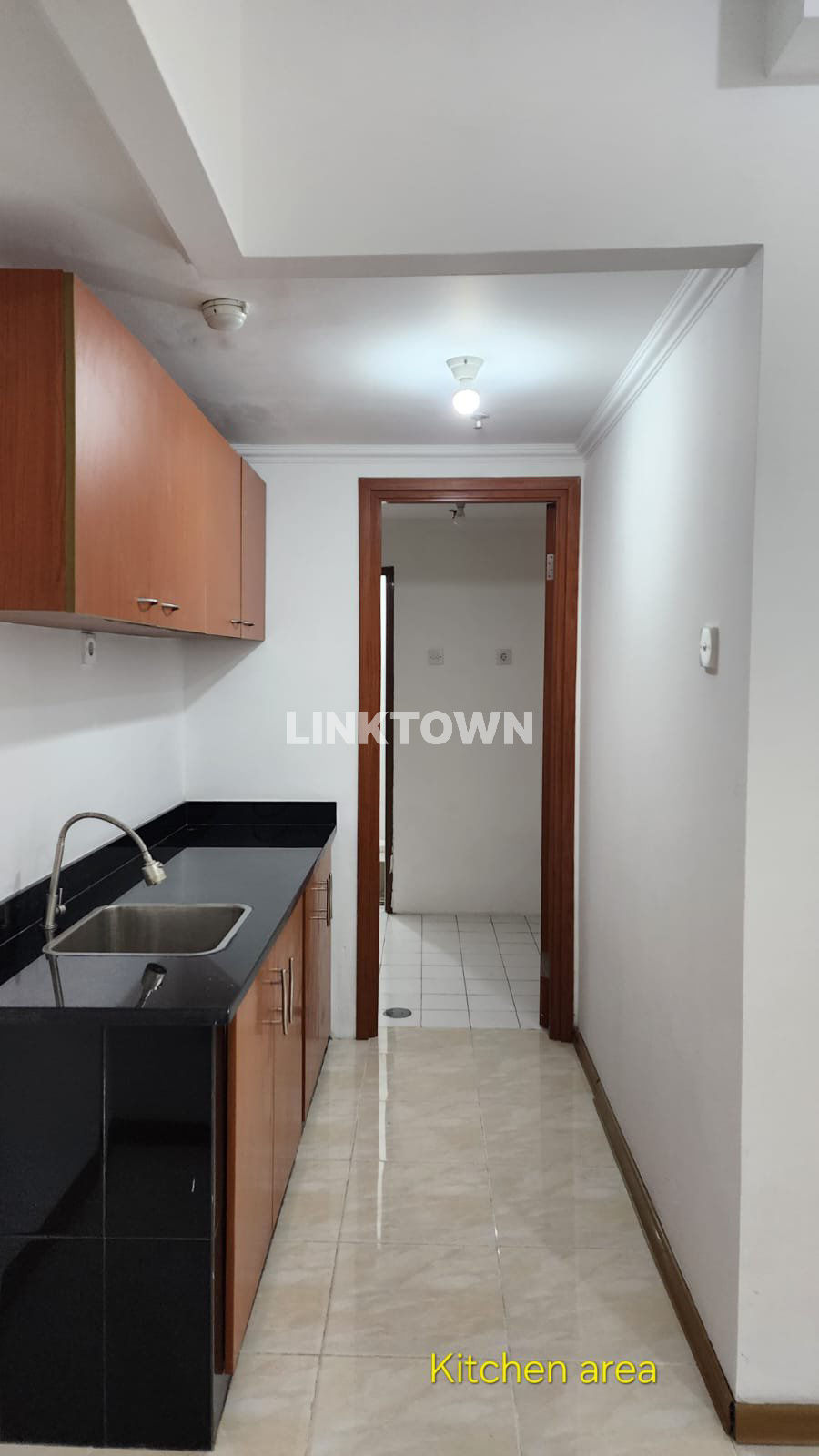 Semifurnished Harga Dibawah NJOP Apartemen Pusat Kota Jakarta di Grand Palace