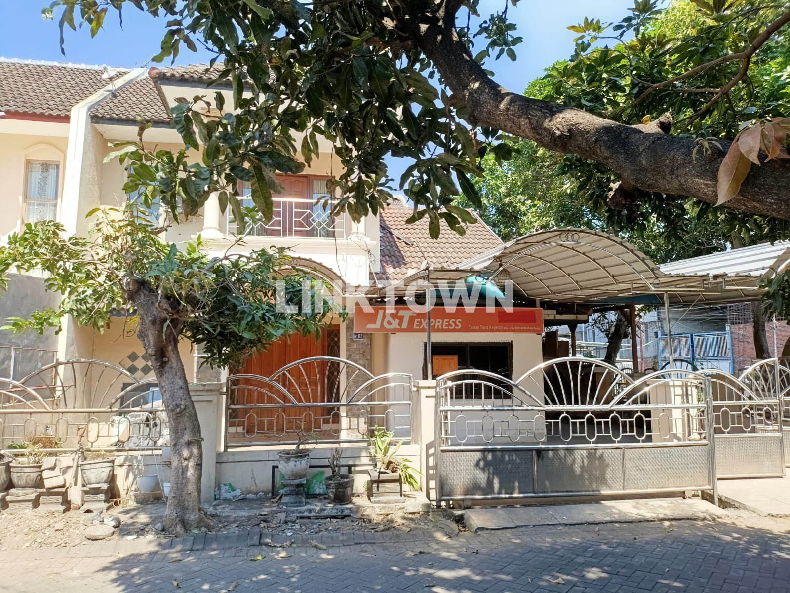 Dijual Rumah 2 Lantai Hook Nego di Taman Tiara Regency Dekat Alun Alun Sidoarjo Dijual Rumah 2 Lantai Hook Nego di Taman Tiara Regency Dekat Alun Alun Sidoarjo