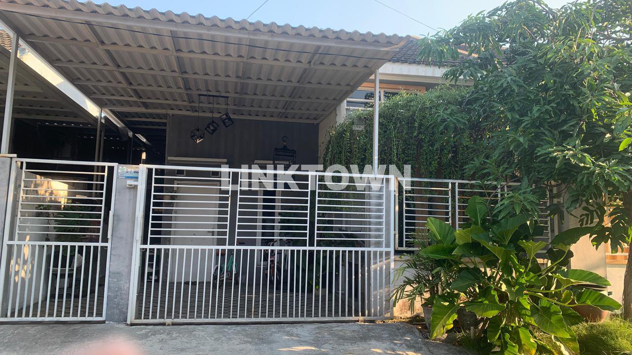 Under Market Rumah di Bluru Permai Tengah Kota Sidoarjo Under Market Rumah di Bluru Permai Tengah Kota Sidoarjo
