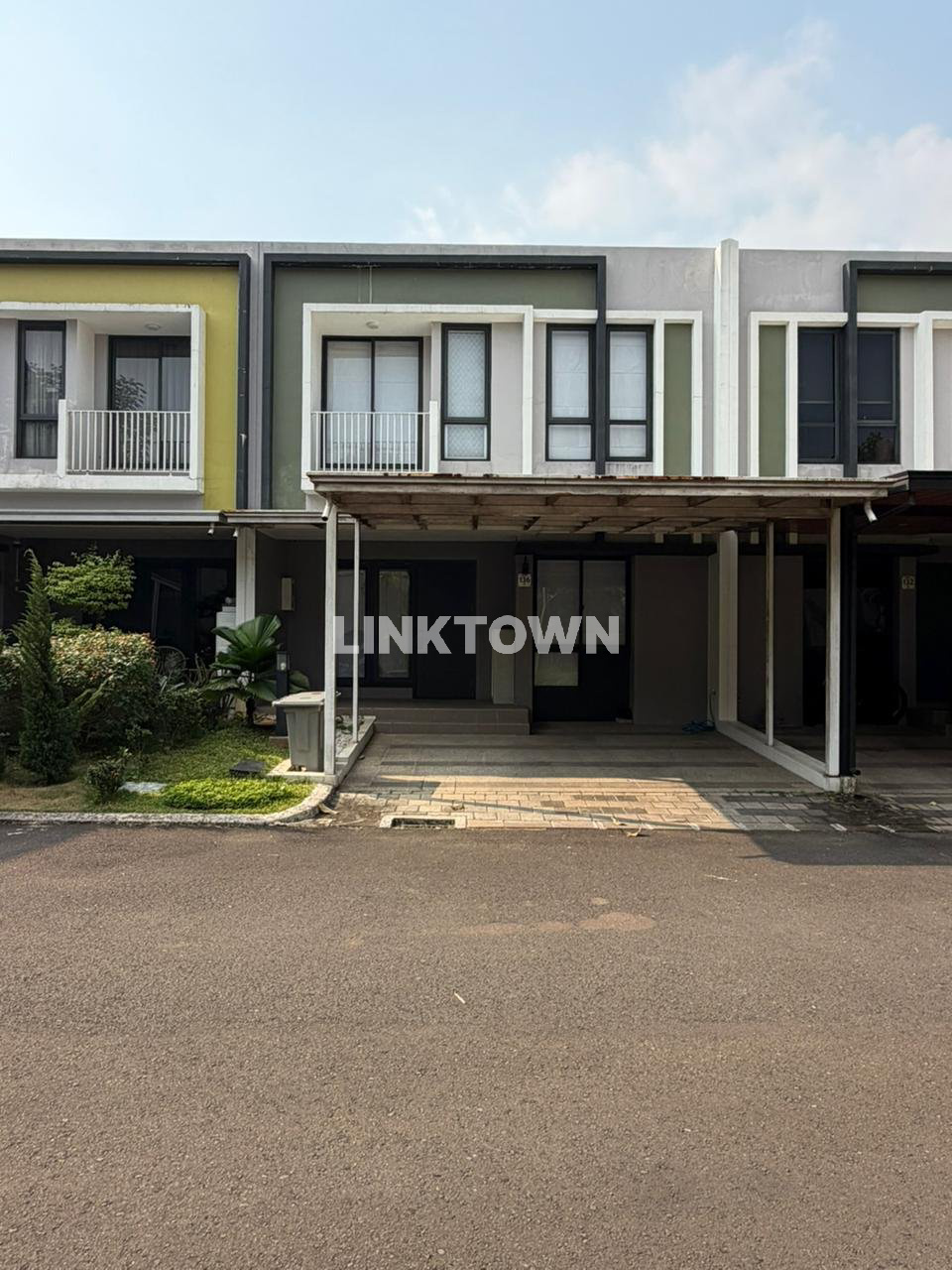 Rumah Gading Serpong Mewah Full Furnish Banyak Bonus Nego Sampai Dealll!!! Rumah Gading Serpong Mewah Full Furnish Banyak Bonus Nego Sampai Dealll!!!