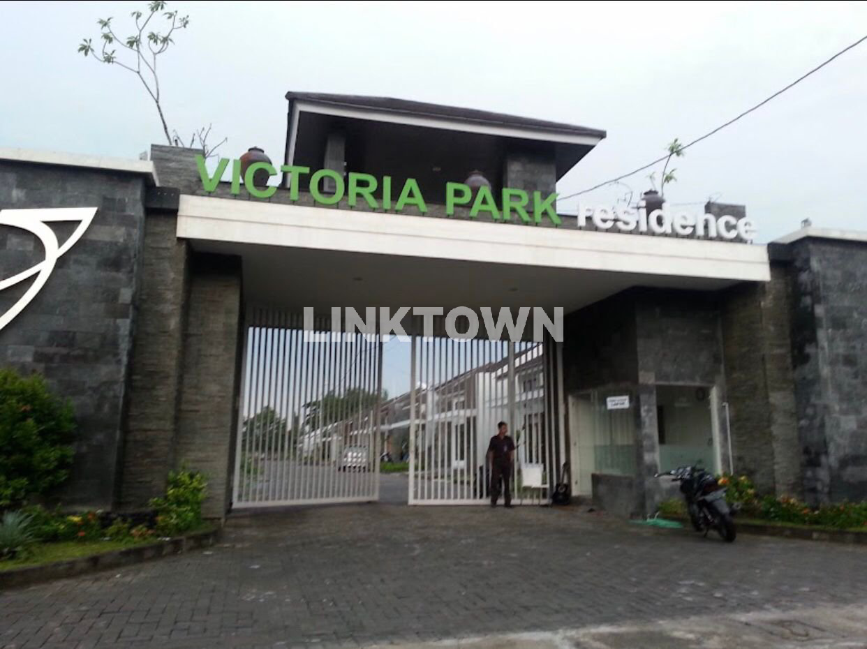 Rumah Furnished Siap Huni Nego di Resident Victoria Park Dekar Rs Oen Solo Baru