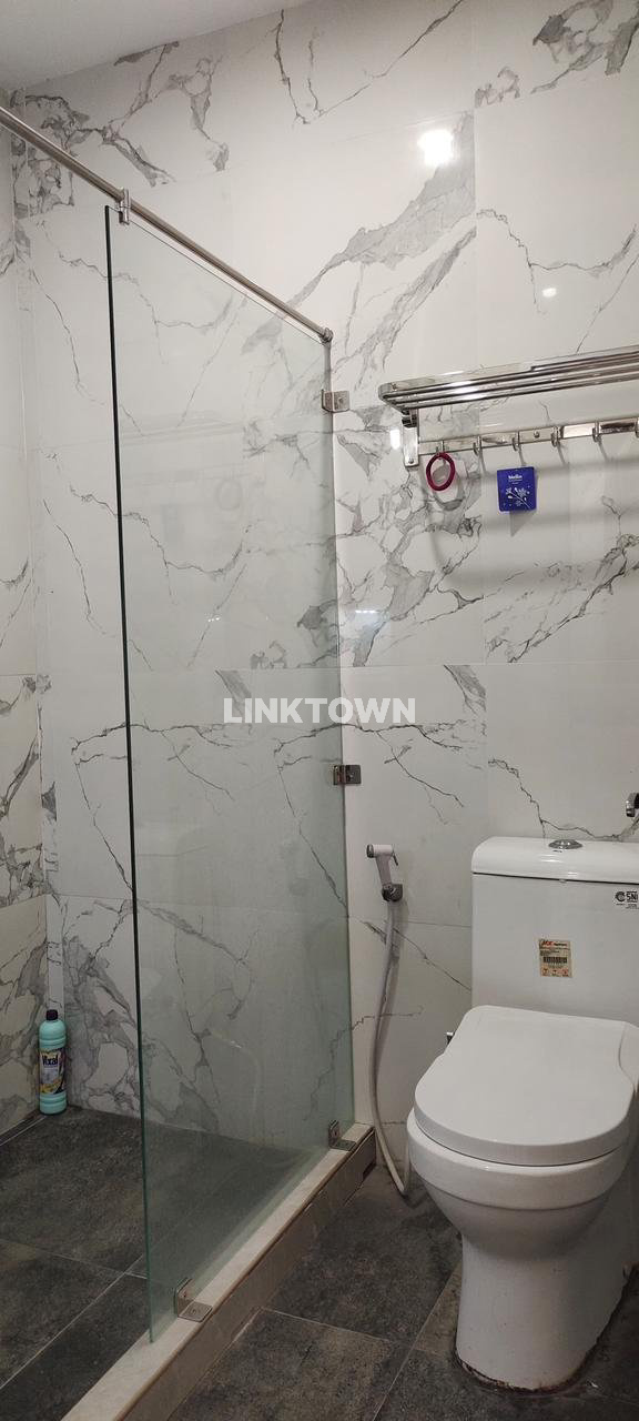 Bagus Rumah di Ciputat 2 Lantai SHM Siap Huni