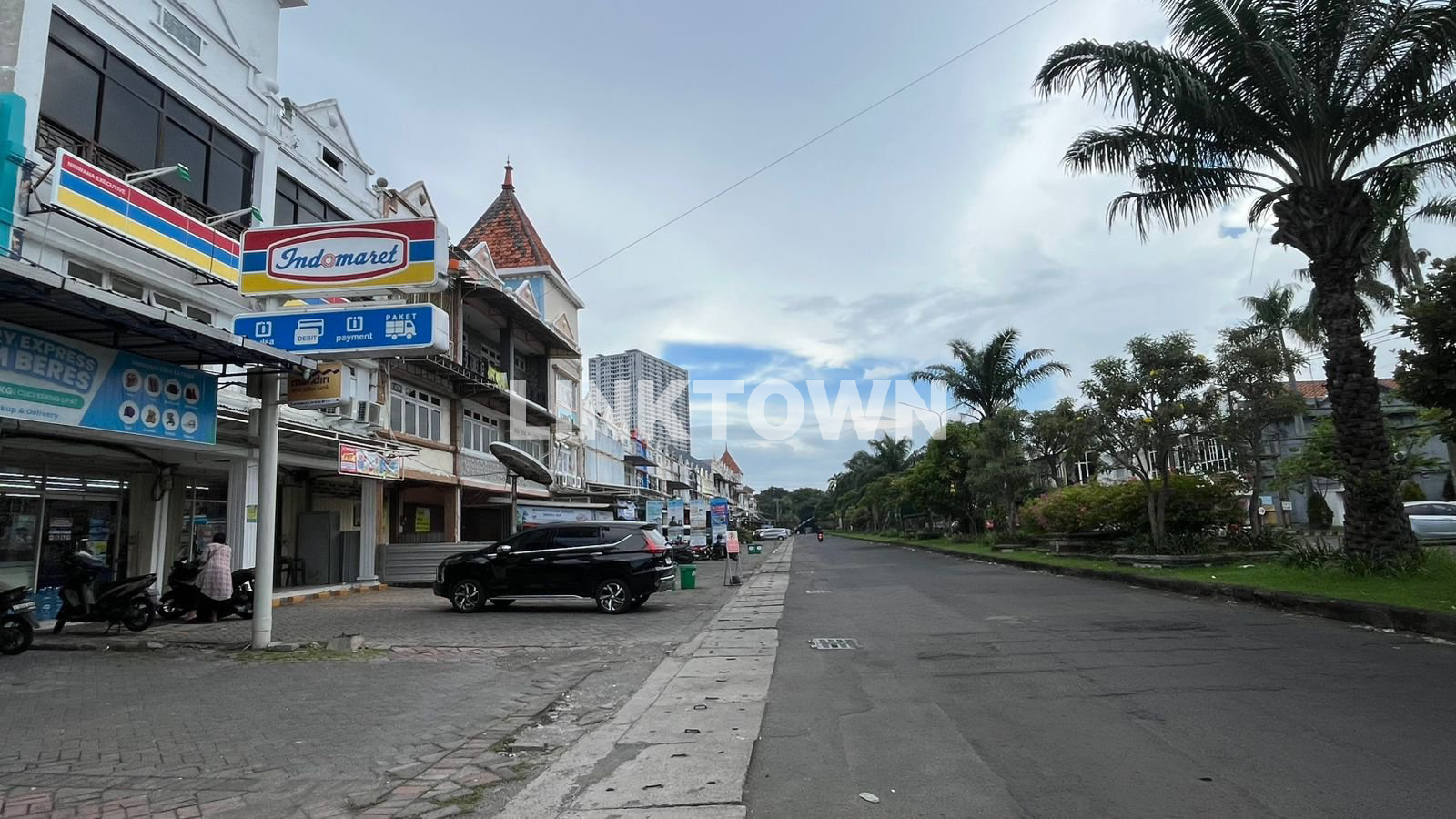 Nego Ruko Nirwana 3 Lantai Posisi Sangat Strategis di Surabaya Timur