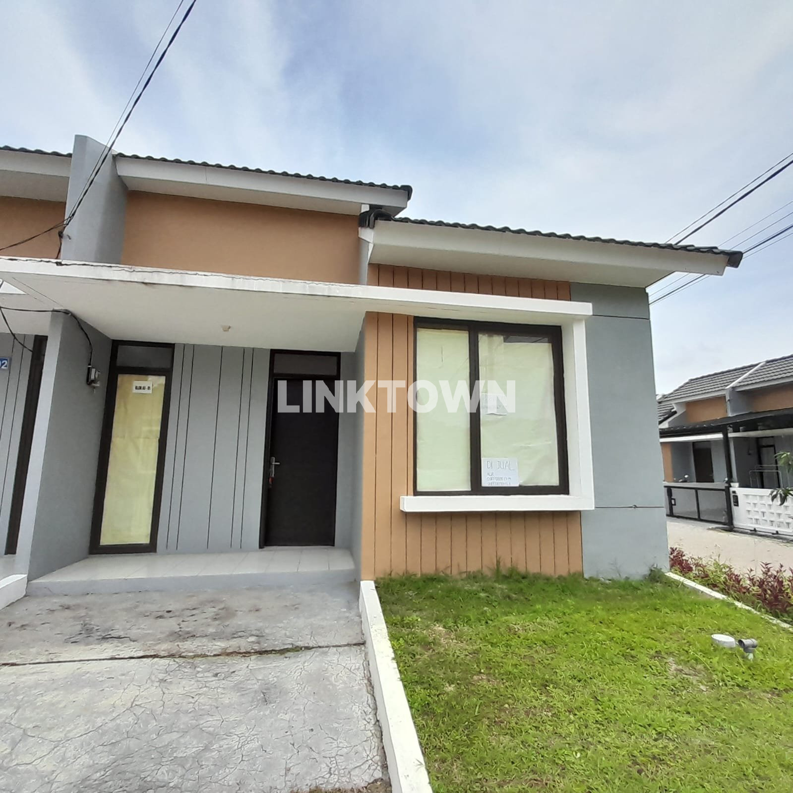 Rumah Semi Furnish Murah Siap Huni NEGOOOO!!! Rumah Semi Furnish Murah Siap Huni NEGOOOO!!!