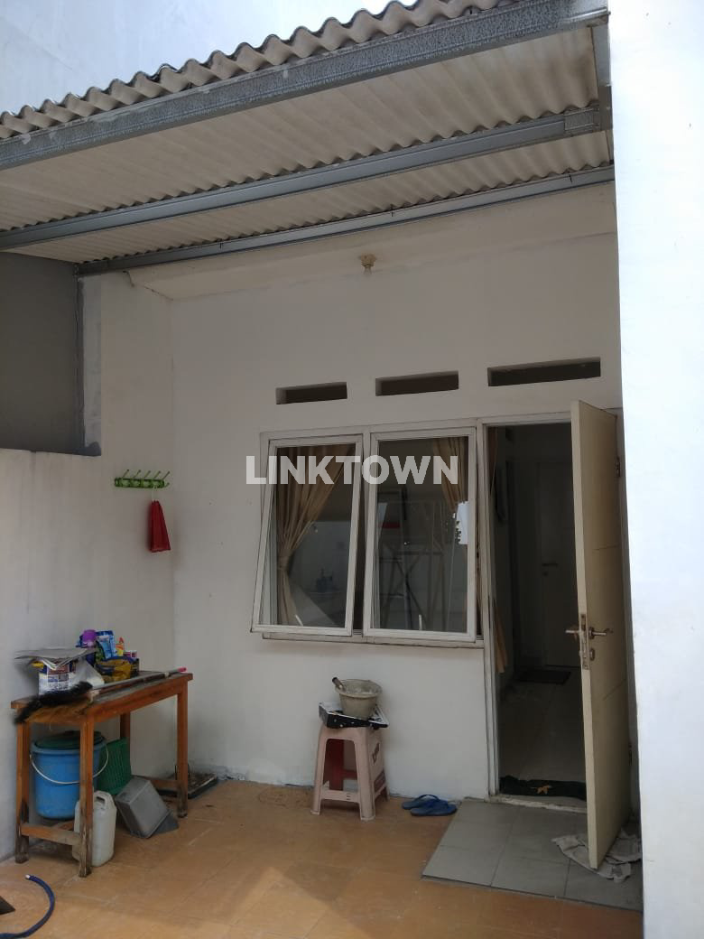Rumah SHM Tangerang Selatan Siap Huni