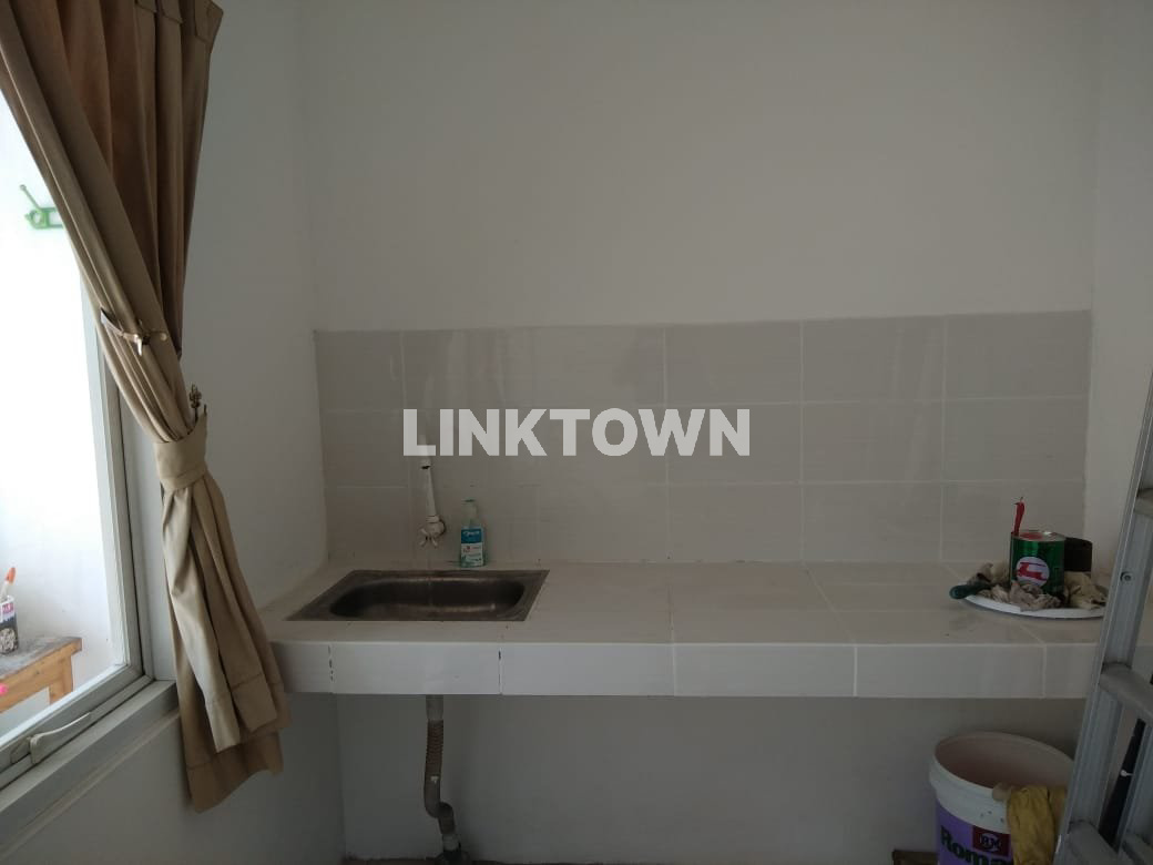 Rumah SHM Tangerang Selatan Siap Huni