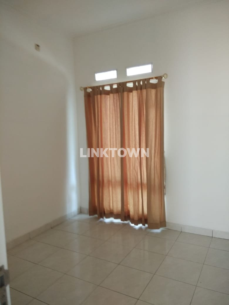 Rumah SHM Tangerang Selatan Siap Huni